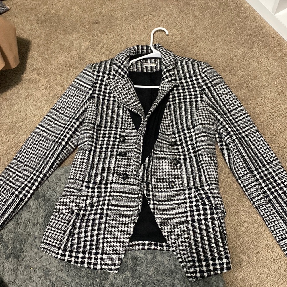 Adorable white & black blazer .